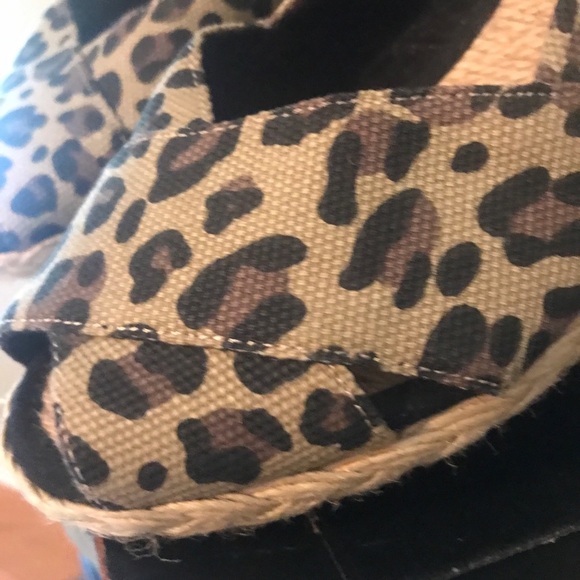 🌸Ralph Lauren Canvas Peep Toe Wedges - Picture 2 of 6